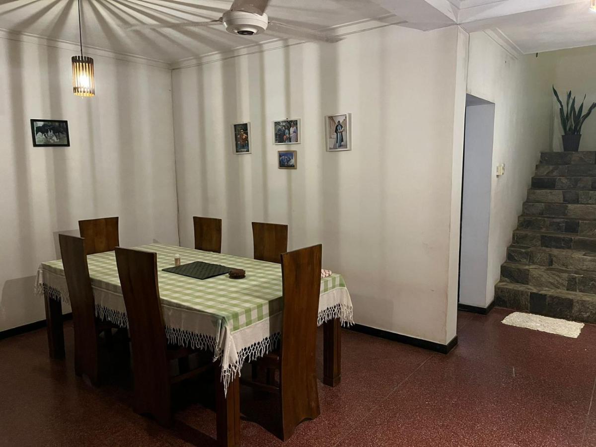 Rustic Mahaweli Lägenhet Kandy Exteriör bild