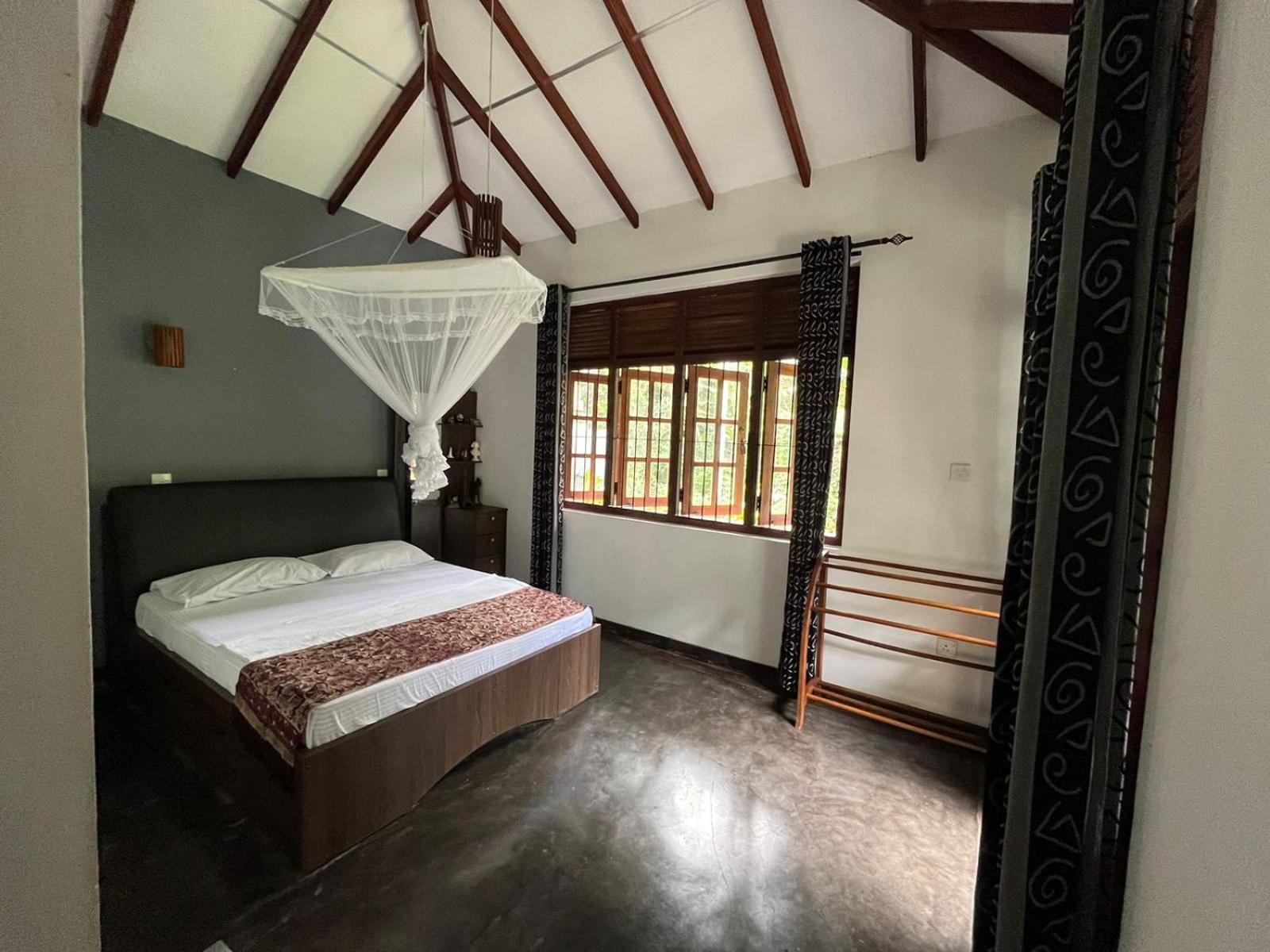 Rustic Mahaweli Lägenhet Kandy Exteriör bild